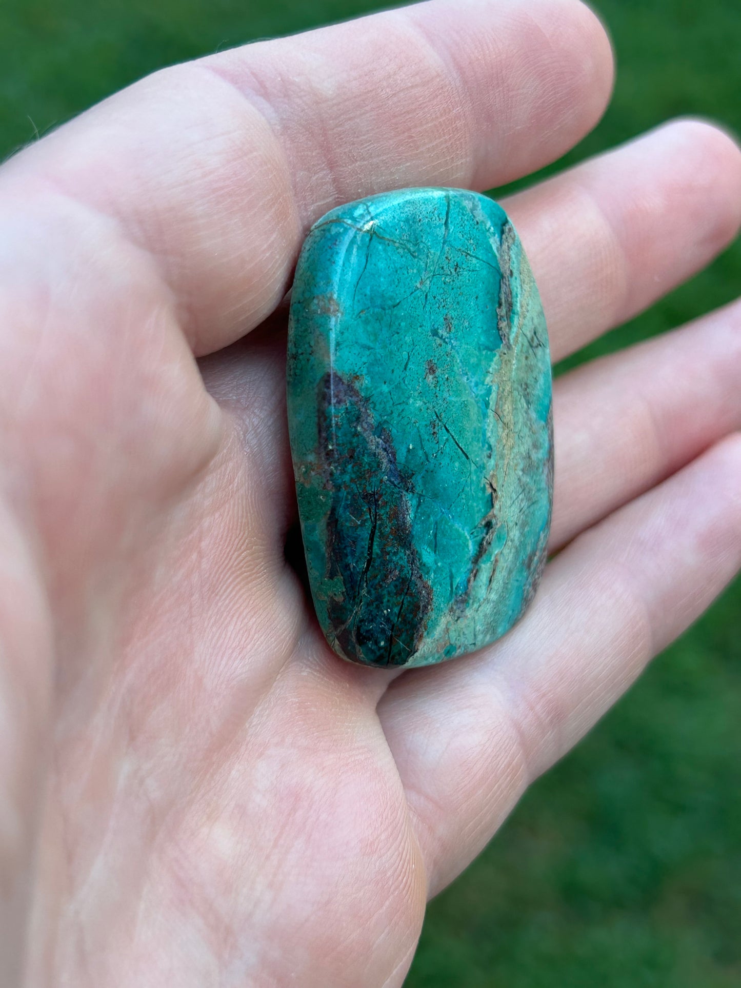 Chrysocolla Cut
